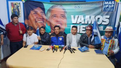 Integrantes del Movimiento Al Socialismo (MAS) en conferencia de prensa sobre el Gobierno de Arce