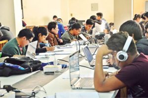 Bolivia está rezagada en preparación para Inteligencia Artificial