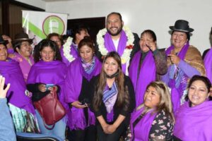 Línea Lila: un transporte seguro y sin acoso para mujeres en La Paz