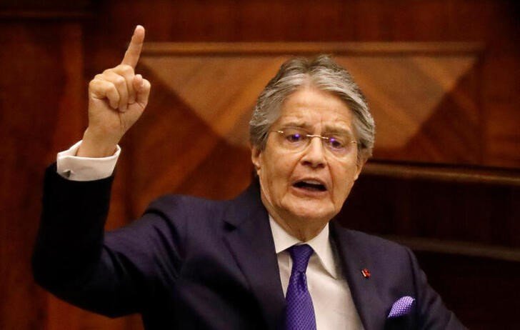 Lasso disuelve la Asamblea Nacional en medio de un juicio político