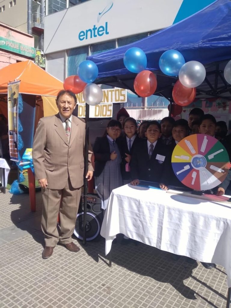 Unidad Educativa Filadelfia promueve principios y valores en niños y jóvenes