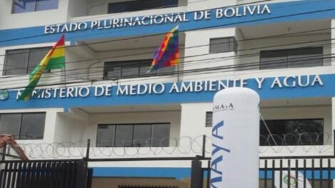 Protección para periodista acosado por corrupción en Ministerio de Medio Ambiente y Agua