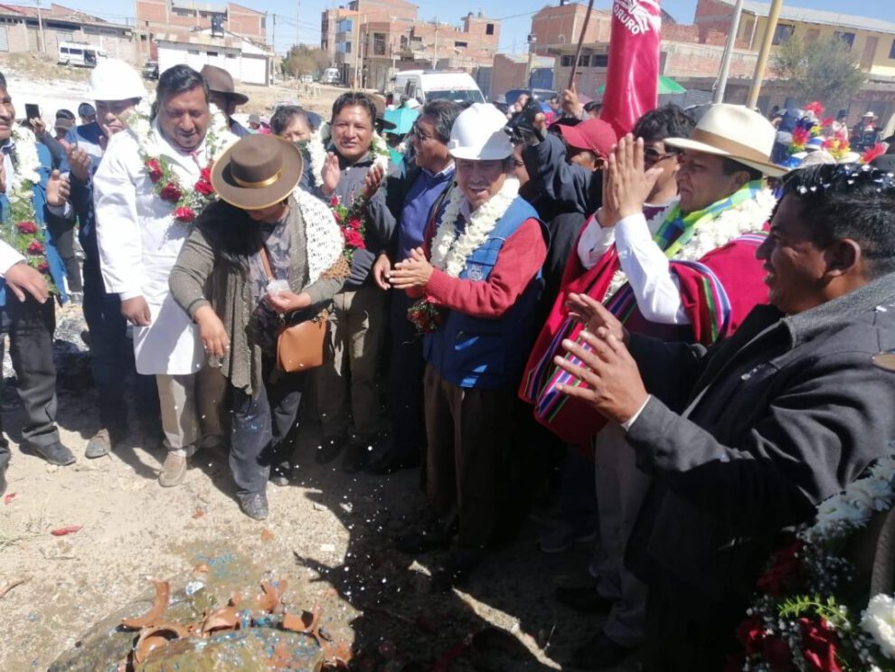 Inicia obras de la construcción del Centro de Salud Dios es Amor