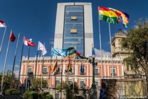 Inspección de cámaras por entrega de coimas en la Casa Grande del Pueblo