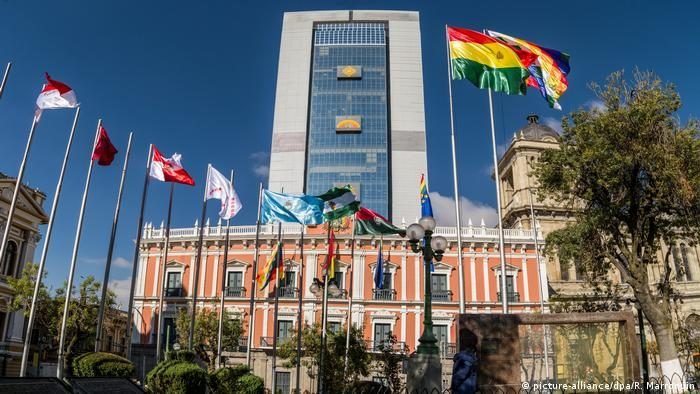 Inspección de cámaras por entrega de coimas en la Casa Grande del Pueblo