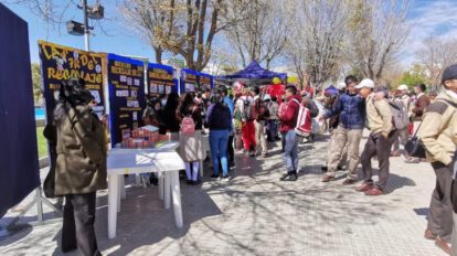 Feria por el Día Mundial del Reciclaje en Oruro