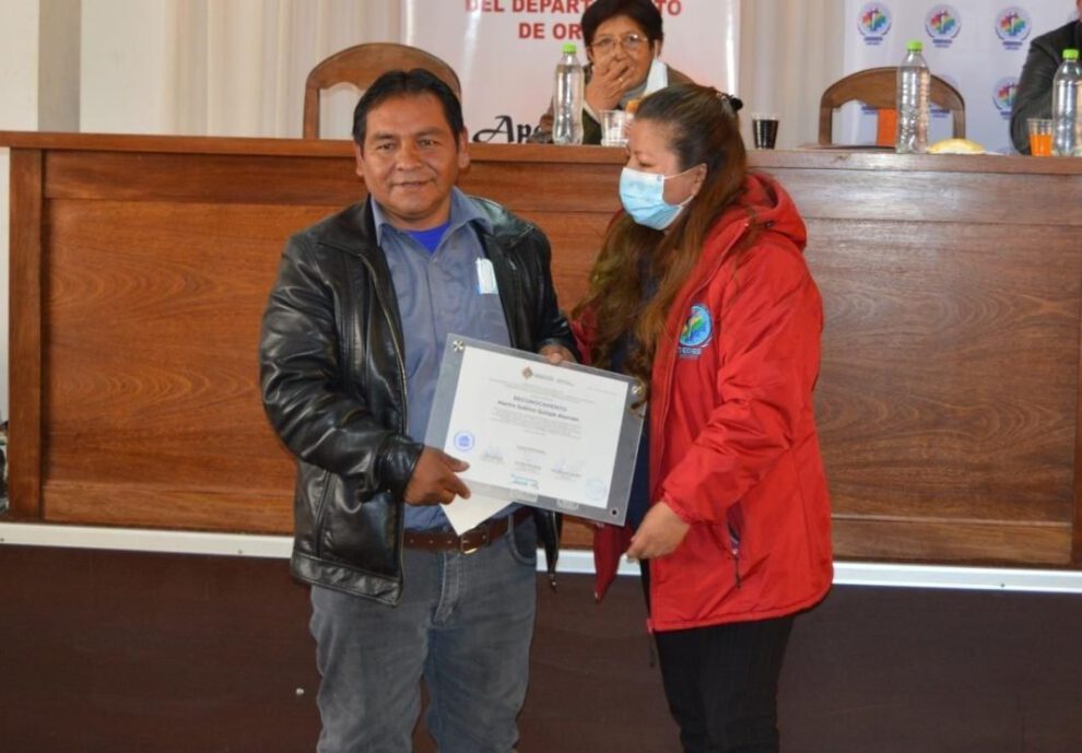 Mejora del sistema de salud en municipios de Oruro