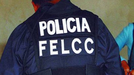 Suministros de sustancias controladas en colegios en Santa Cruz