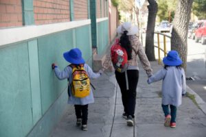 Horario de invierno en educación según Edgar Pary