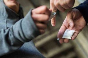 Microtráfico de drogas en colegios