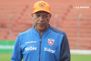 Roberto Mosquera dejó el cargo en Royal Pari
