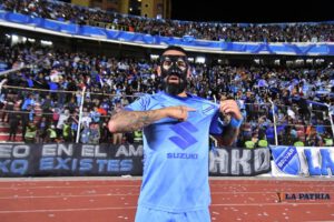 Bolívar clasifica a octavos tras victoria agónica ante Barcelona