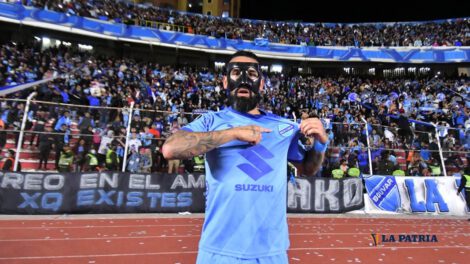 Bolívar clasifica a octavos tras victoria agónica ante Barcelona
