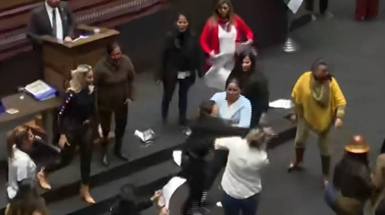 Agresiones a diputada Erika Chávez durante interpelación