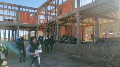 GAMO entregará colegios en Oruro