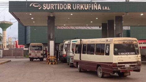 Abastecimiento de combustibles en Santa Cruz
