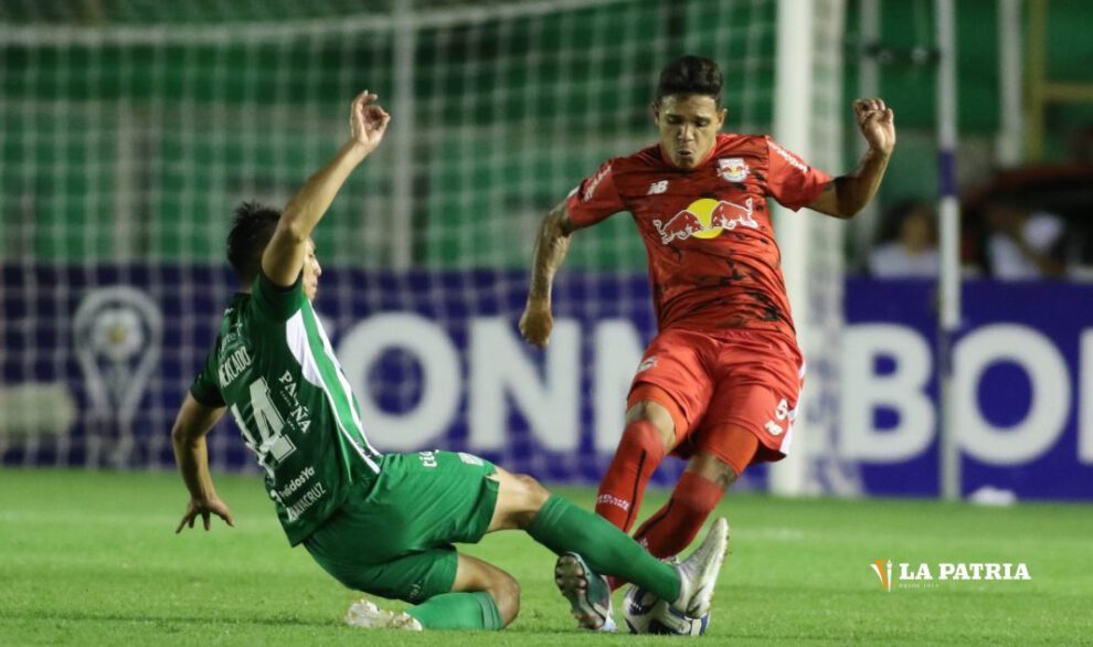 Oriente Petrolero recibe una paliza de local frente a Bragantino