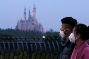 Despidos en Disney afectan a más de 2.500 empleados