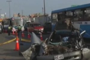 Delincuentes peruanos asaltaron a dos camioneros bolivianos