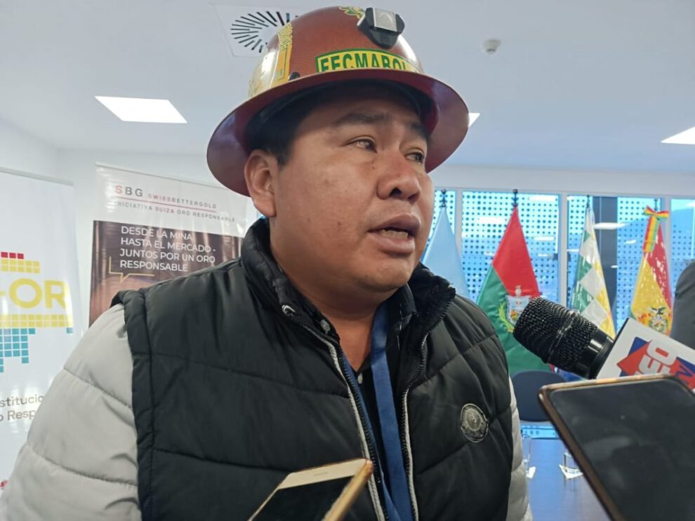 Regulación de ganancias ilícitas en la mesa de trabajo con el Banco Central de Bolivia