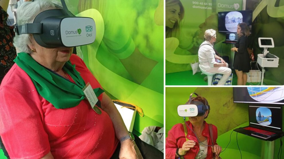 Adulto mayor utilizando gafas de realidad virtual para el bienestar emocional