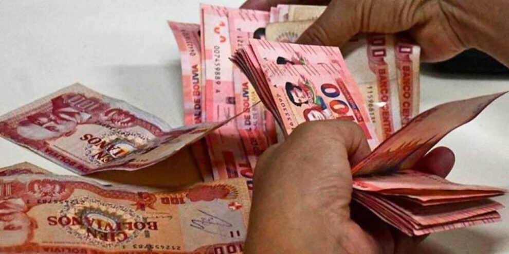 Devolución de dinero en banco