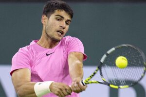 Carlos Alcaraz, el tenista más joven en alcanzar 100 victorias en el circuito ATP