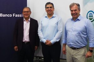 Aprehensión de los ejecutivos del Banco Fassil por legitimación de ganancias ilícitas