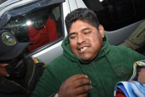 Demanda contra policías y fiscal por tortura a exdirigente cocalero