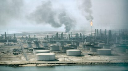 Arabia Saudita disminución de producción de petróleo