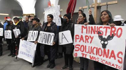 Profesores en el Día del Maestro protestan por la malla curricular en Bolivia