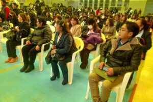 Reconocimiento para maestros meritorios en Oruro
