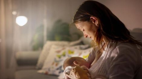 La lactancia materna es clave para el desarrollo integral de los niños