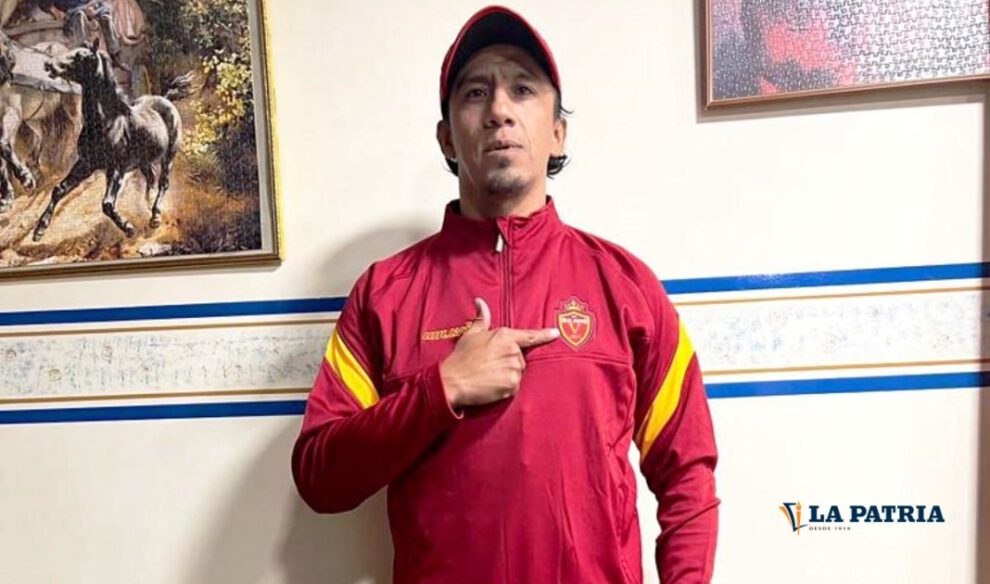 Jhonny Serrudo no es más entrenador de CDT Real Oruro