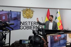 Ministro de Gobierno, Eduardo Del Castillo habla sobre el caso Narcovuelo