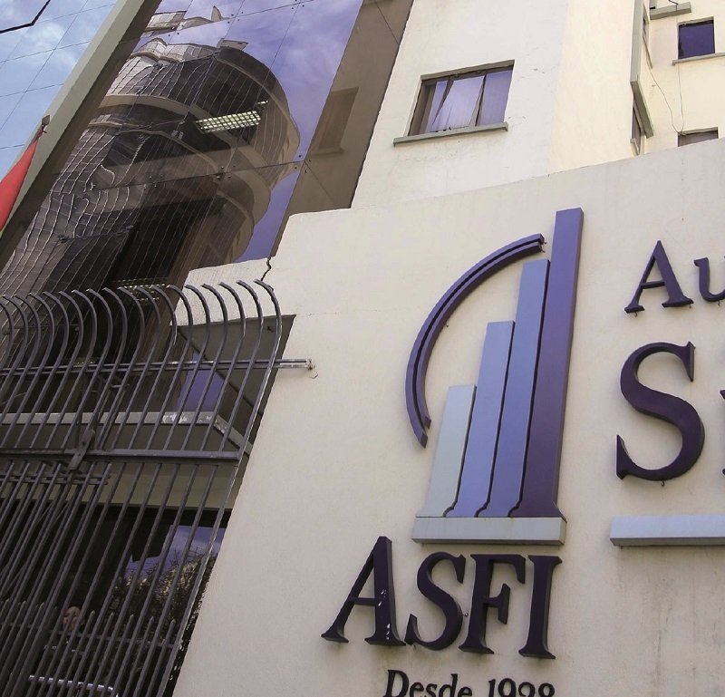 ASFI adeudos laborales Banco Fassil