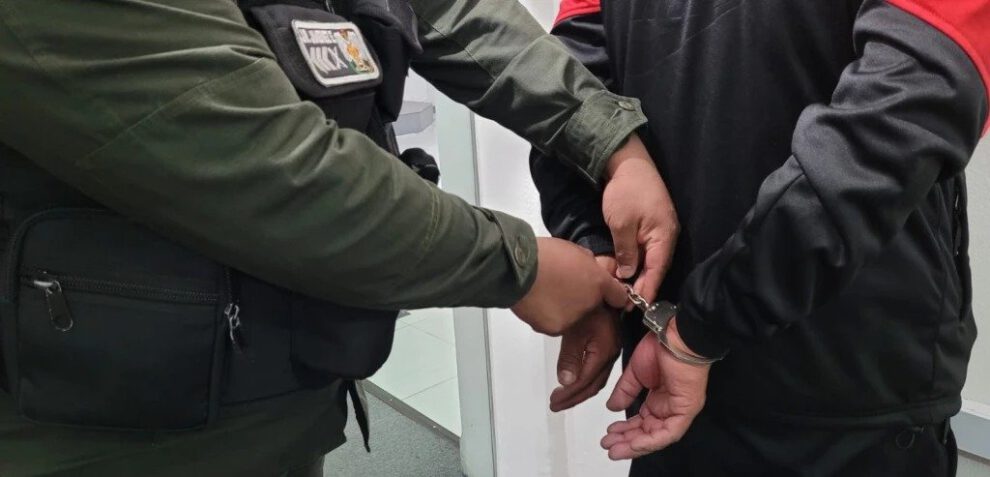 Delito de pornografía y extorsión en La Paz
