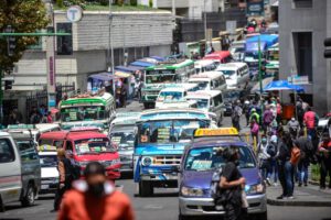 Restricción vehicular en La Paz reduce ingreso de 25.000 autos al centro