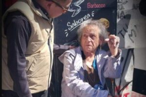 Amparo Carvajal en vigilia por derechos humanos