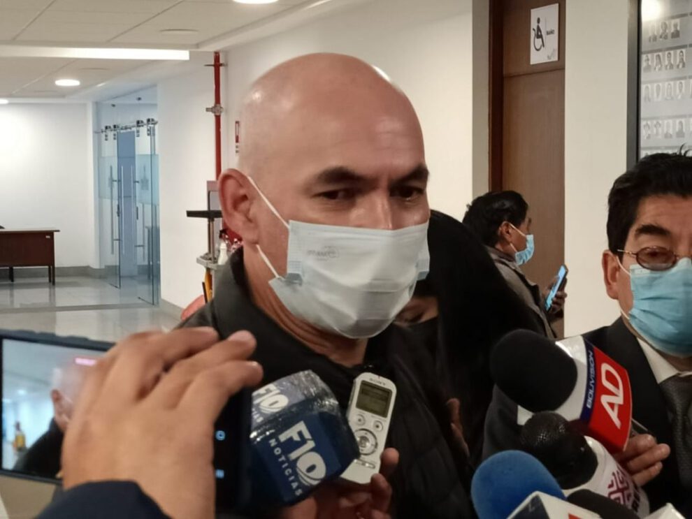 Interpelación a ministra de Salud por Fernando Vaca