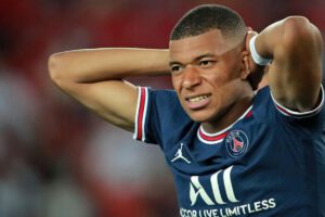 Mbappé PSG contrato