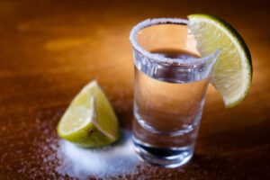 Consumo moderado de alcohol y sus beneficios para el corazón
