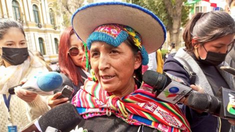 Repliegue de cónsul Lidia Patty