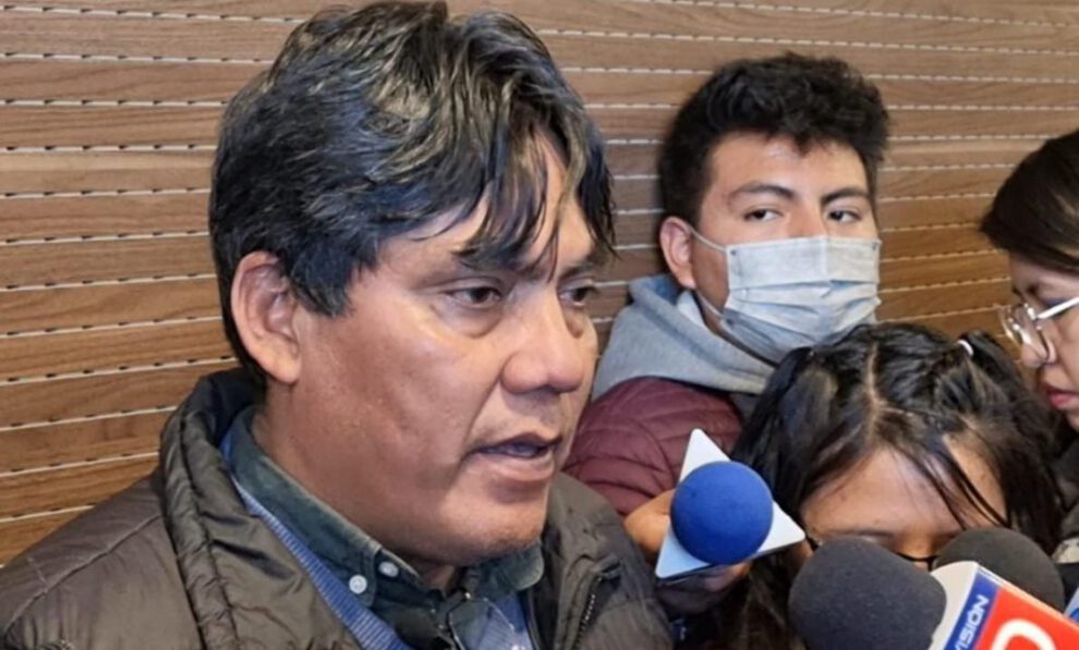 Héctor Arce denuncia corrupción en Ministerio de Medio Ambiente