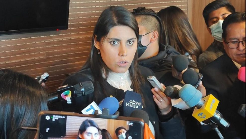 Interpelación a ministra de Salud sobre Ley del Cáncer