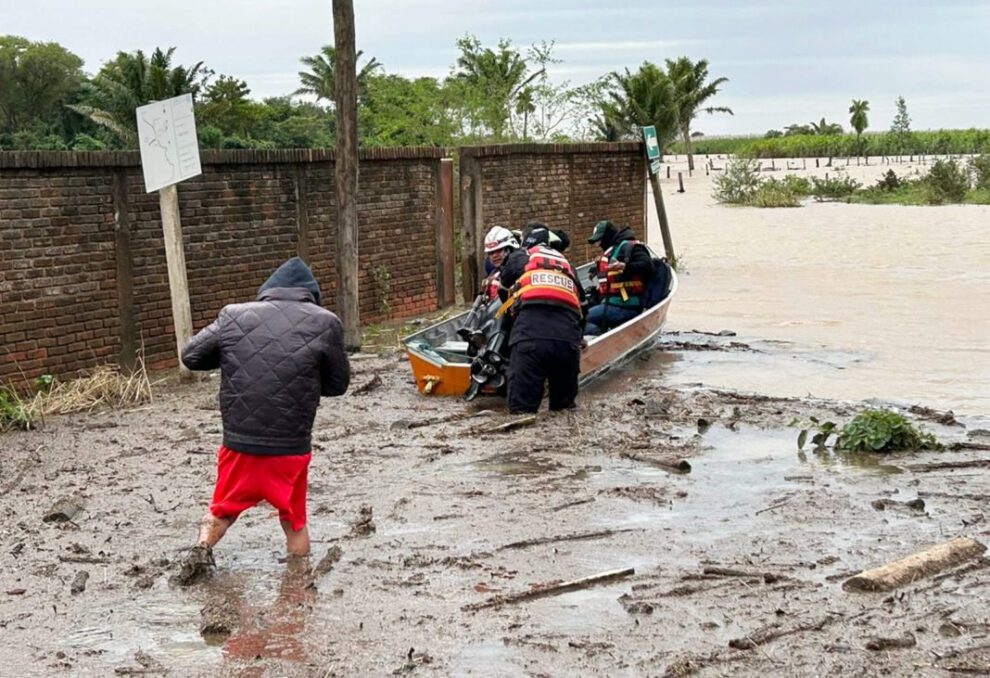 Inundaciones en Cuatro Cañadas afectando a más de 200 familias