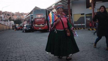 Lidia Patty en predios de la terminal de buses de La Paz