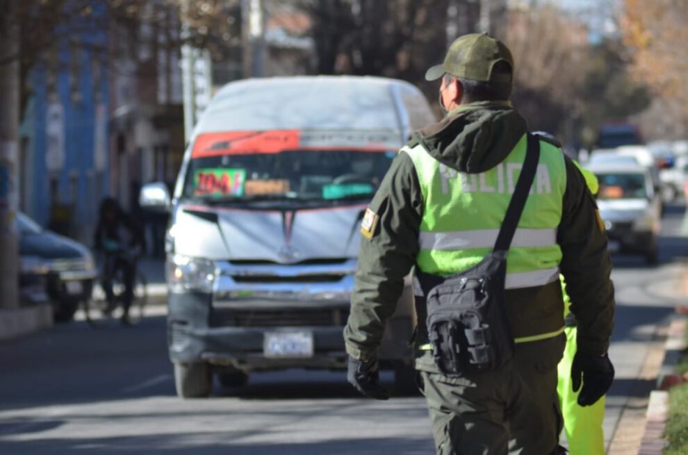 Secuestro adolescente en minibús