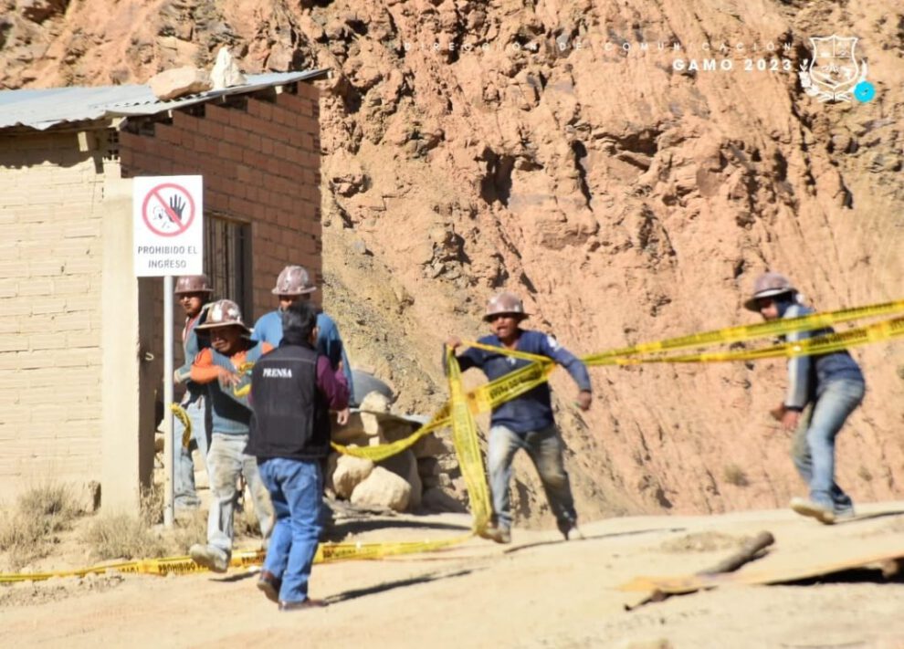 Cooperativa Minera La Luminosa impide colocación de letreros en cerro San Pedro
