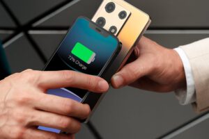 Infinix Note 30 Pro, el teléfono inteligente que brinda carga eléctrica de alta velocidad